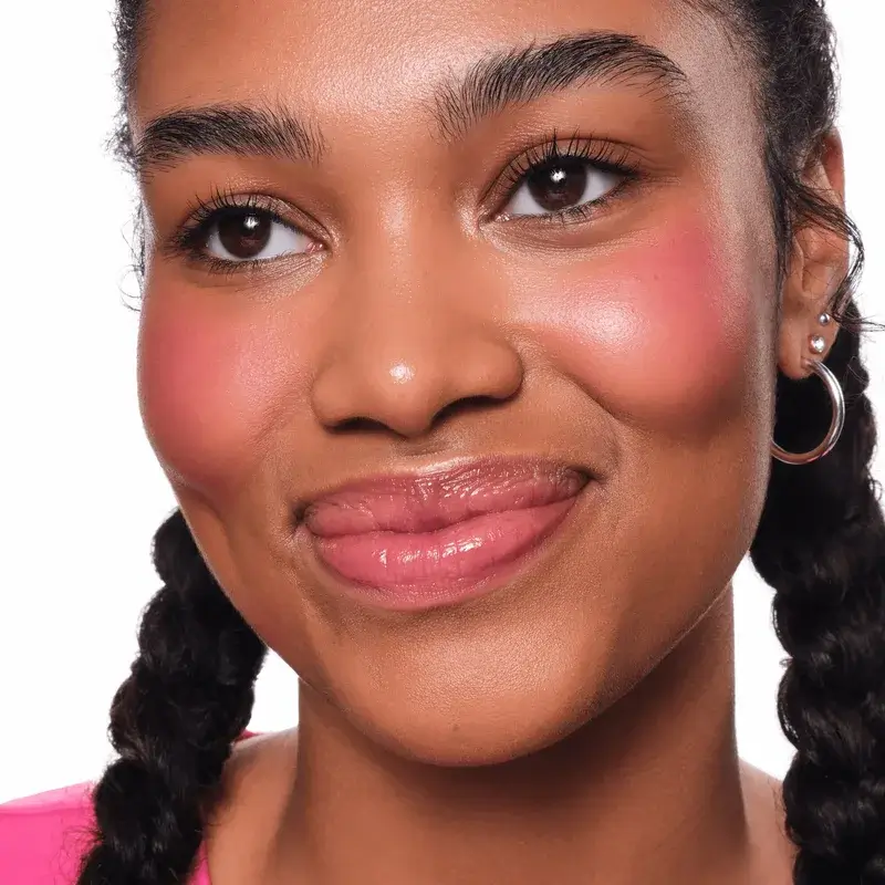 Essence Soft Touch Bouncy Blush 40 , 5 gr - Image 4