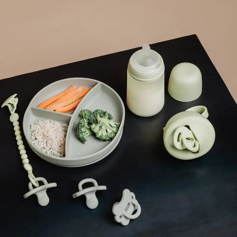 Suavinex Assiette en silicone avec ventouse et divisions, +6 mois, vert - Image 4